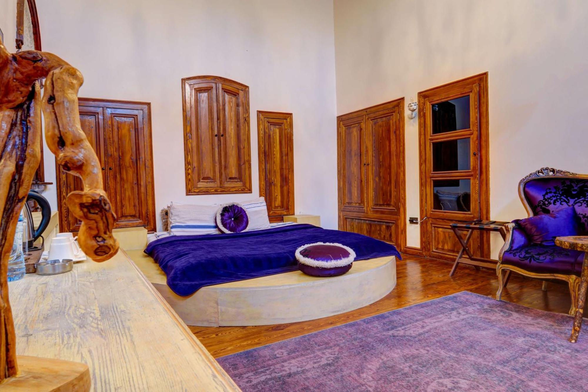 Kerem Ile Asli Butik Hotel Balqash Zewnętrze zdjęcie