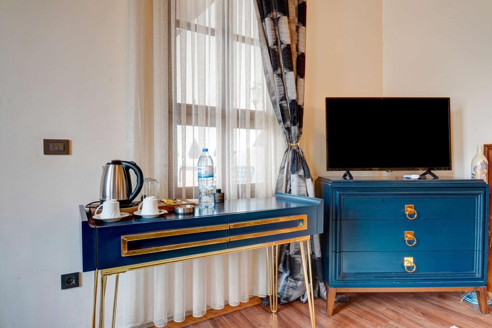 Kerem Ile Asli Butik Hotel Balqash Zewnętrze zdjęcie