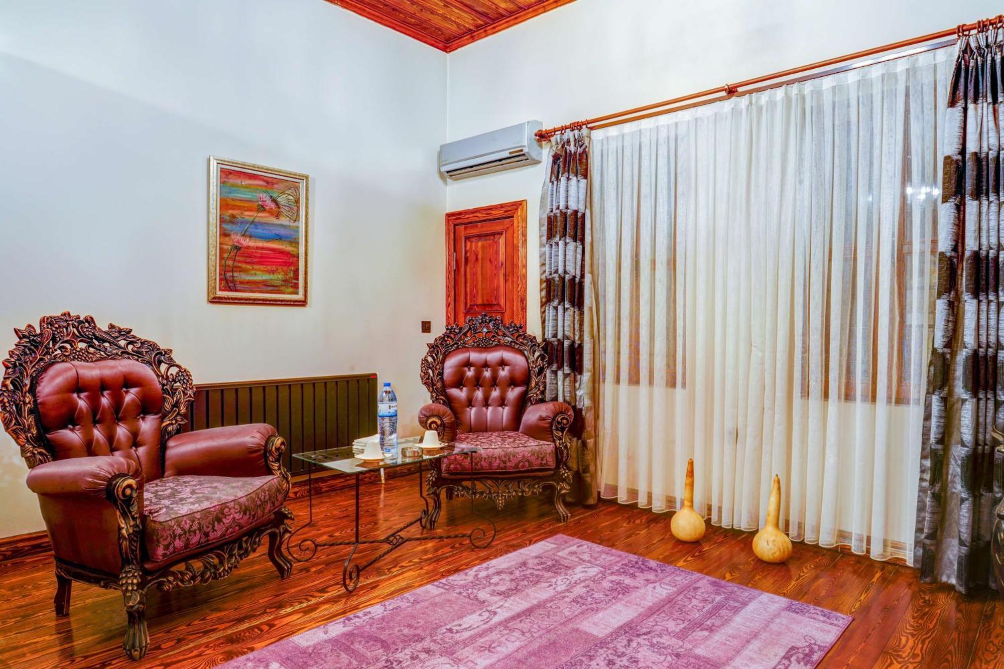 Kerem Ile Asli Butik Hotel Balqash Zewnętrze zdjęcie