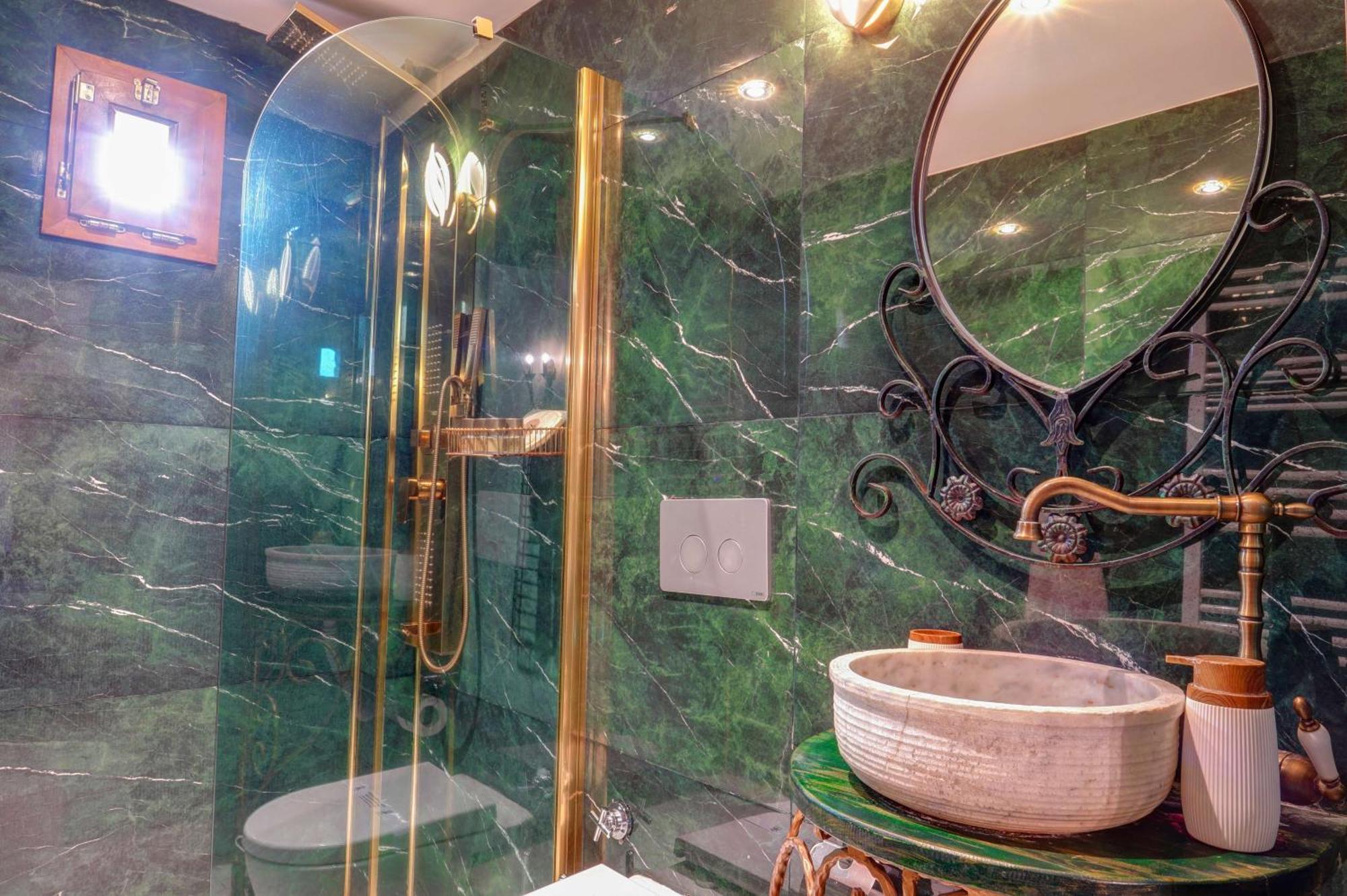 Kerem Ile Asli Butik Hotel Balqash Zewnętrze zdjęcie