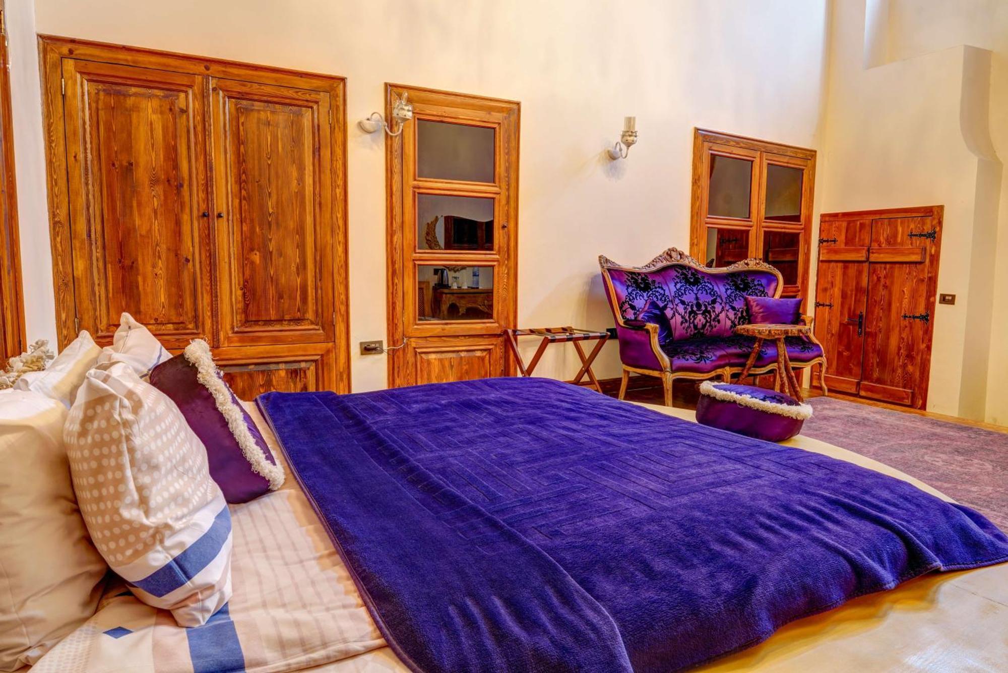 Kerem Ile Asli Butik Hotel Balqash Zewnętrze zdjęcie