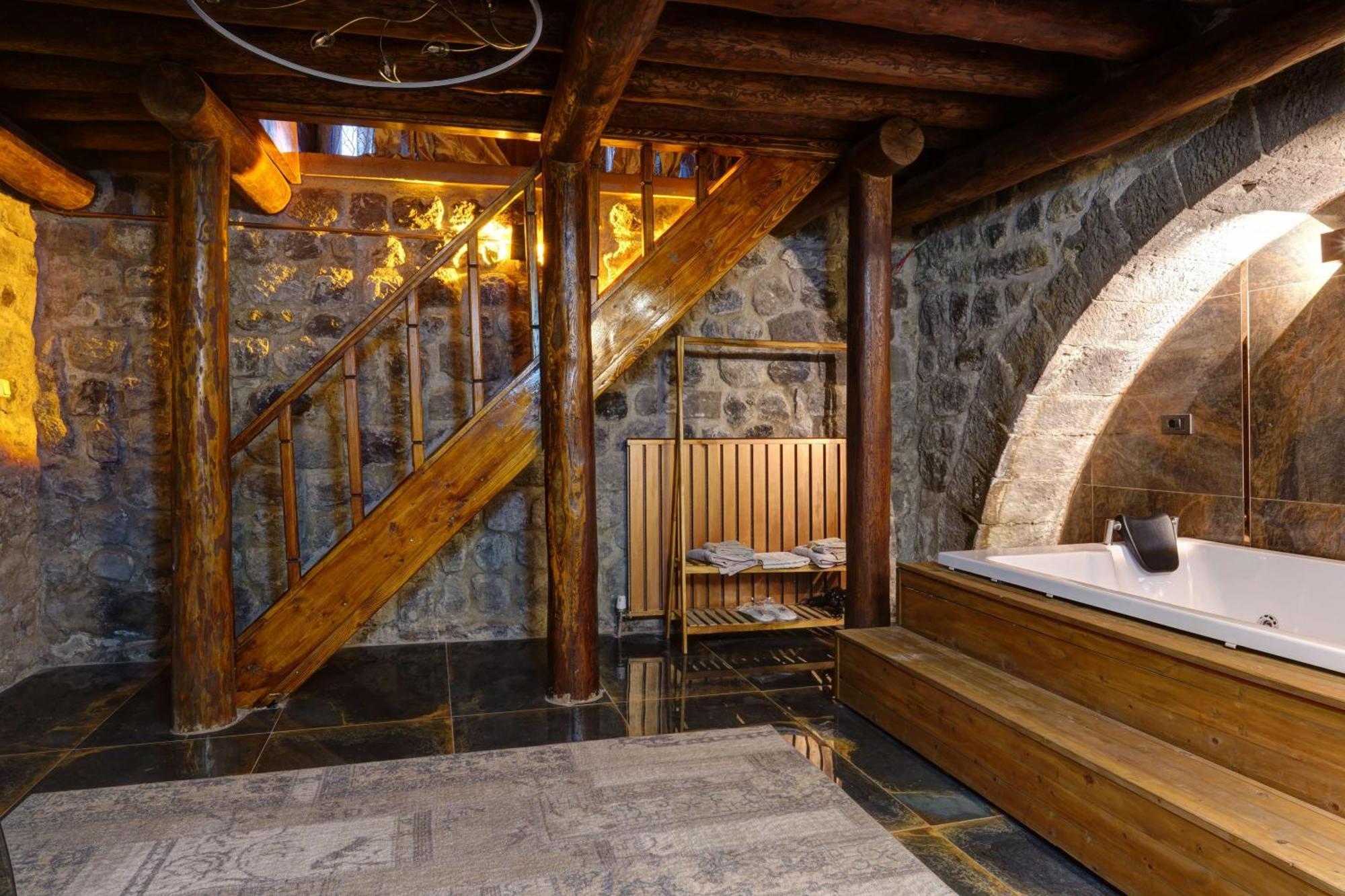 Kerem Ile Asli Butik Hotel Balqash Zewnętrze zdjęcie